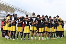 Mitra Kukar Tak Gentar...