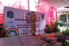 Ahok Resmikan RPTRA,...