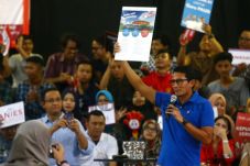 Relawan Anies-Sandi...