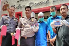 Beraksi di 20 Gerai...