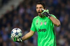 Juventus Menang, Buffon...