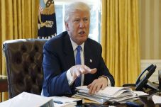 Presiden Trump Ingin...