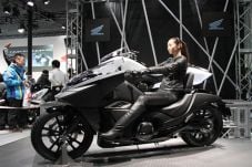 Kelahiran Honda X-ADV...