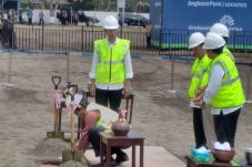Pembangunan Fisik Bandara...