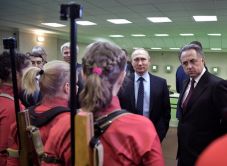 Putin Akui Pemerintah...