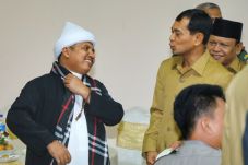 Bangun Islamic Center,...