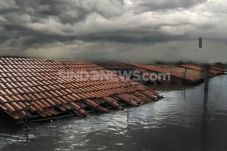 Diterjang Banjir dan...