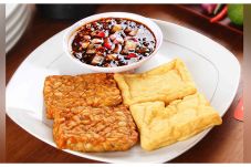 Tahu Tempe Lengkapi...