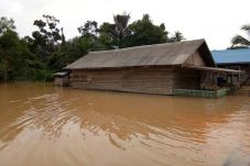 Banjir di Arut Utara...