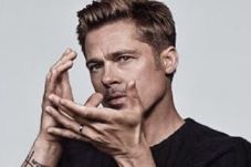 Brad Pitt Ogah Cari...