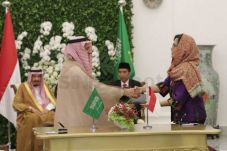 Tur Asia Raja Salman...