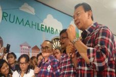 Aksi Walk Out, Ahok...