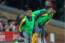 Gara-gara Sanchez, Wenger...