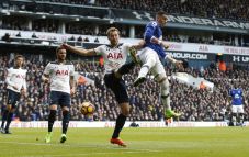 Spurs Perpanjang Rekor...