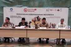 Bangkitkan Film Indonesia...