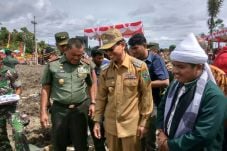 JR Saragih Gandeng Kodam...