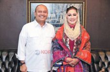 Selidiki Ijazah Palsu...