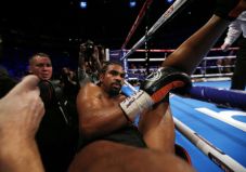 Karier David Haye Terancam...