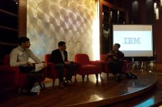 IBM Tawarkan Solusi...