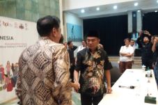 Kemendikbud Bangun Sekolah...