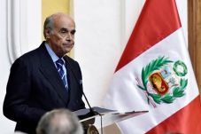 Presiden Dihina, Peru...