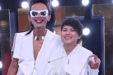 Evelyn Menangis Tak...