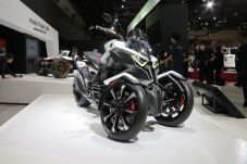 Motor Roda Tiga Honda...