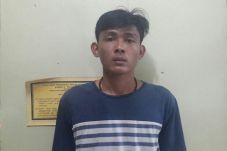 Iwan Fales, Buron Kasus...