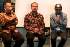 Industri Kreatif Diharapkan...