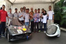 Mobil Hemat Energi Mahasiswa...