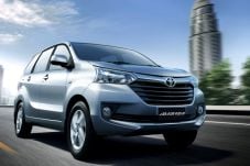 Toyota Avanza Mobil...