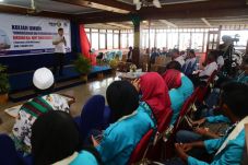Hary Tanoe Beri Kuliah...