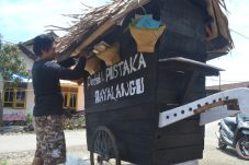 Bermodal Pedati Pustaka,...