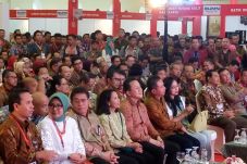Rini Tegaskan UMKM Perlu...