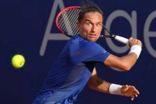 Troicki Angkat Koper,...