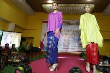 KCB Indonesia Ajak Gunakan...