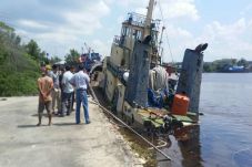 Kapal Marcopolo Tenggelam,...