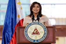 Wapres Filipina Tolak...