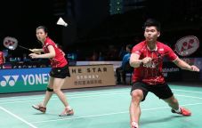 Praveen/Debby Melaju,...