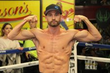 Algieri Ingin Kembali...