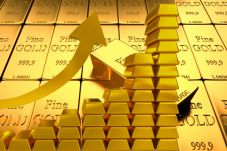 Harga Emas Antam Melonjak...