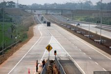 1 Km Lahan Tol Palindra...
