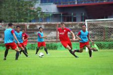 Tim Utama Mulai Lengkap,...