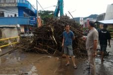 Banjir Bandang Kembali...