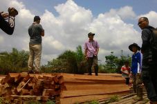Tim Gabungan Amankan...