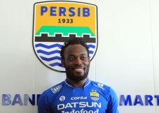 Persib Gelar Tiga Uji...