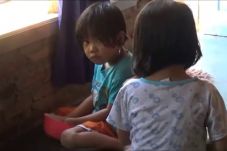 Destya Mengalami Jantung...