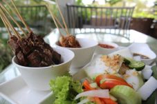 Ternyata Konsumsi Sate...
