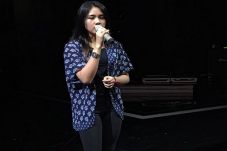 Fauziyah Khalida Singkirkan...