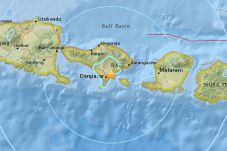 Bali Digoyang Gempa,...